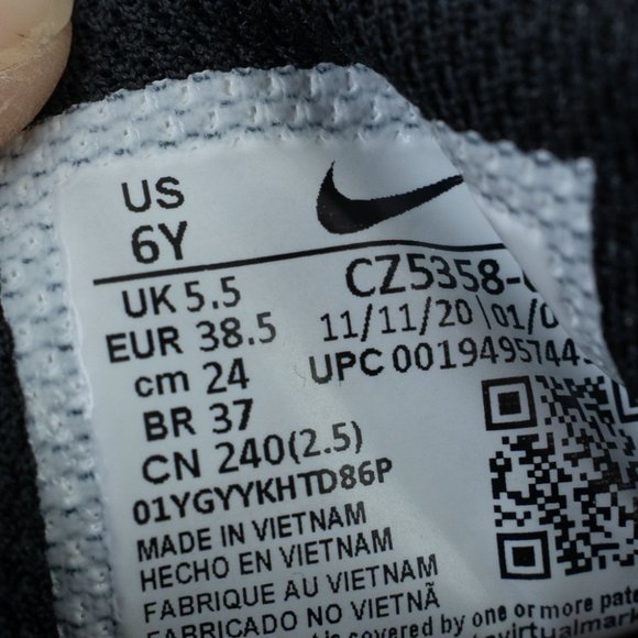 Nike Air Max SC Youth CZ5358-002 Athletic Sneakers Black Size 6Y - Picture 8 of 8